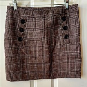 Banana Republic, wool, lined mini skirt. Size 4.